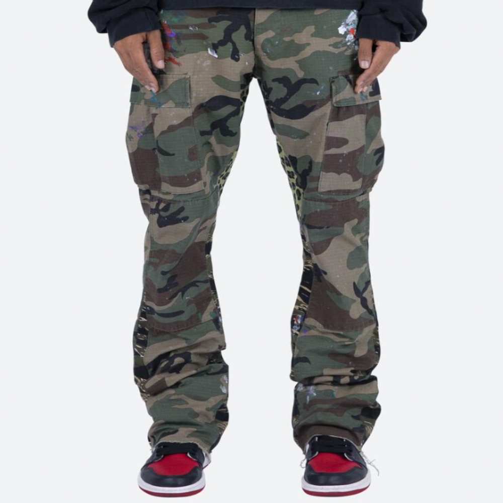 MNML Contrast bootcut cargo pants (Woodland Camo)