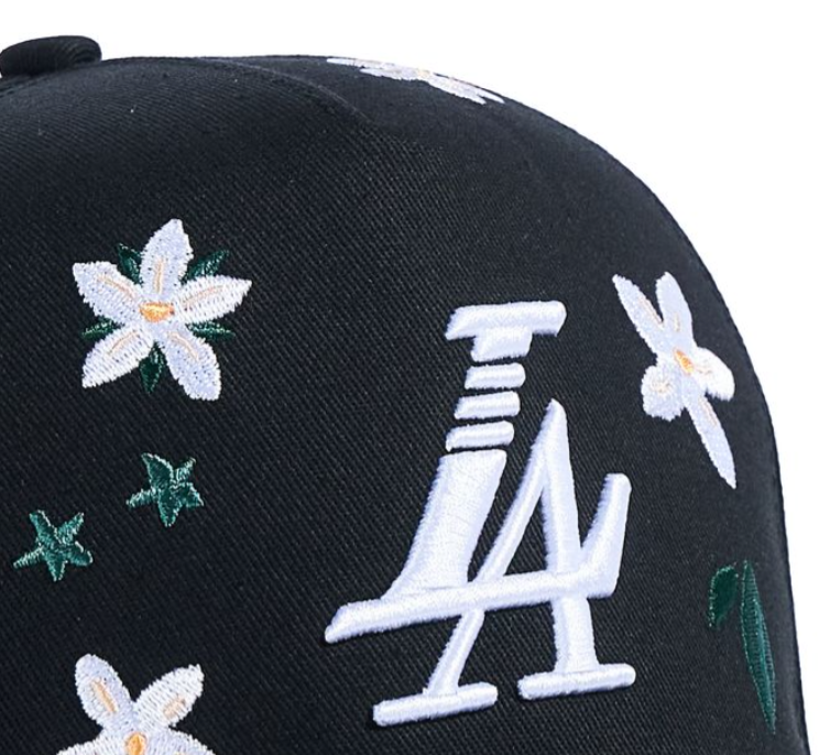 Reference Paradise LA Floral Hat (Black)