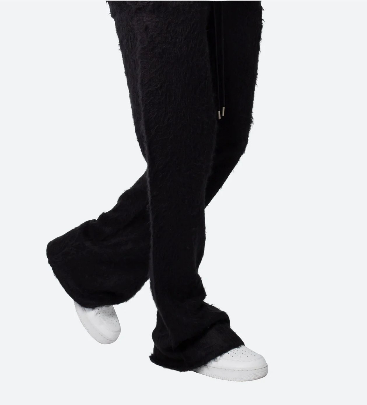 MNML Fuzzy sweatpants (black)